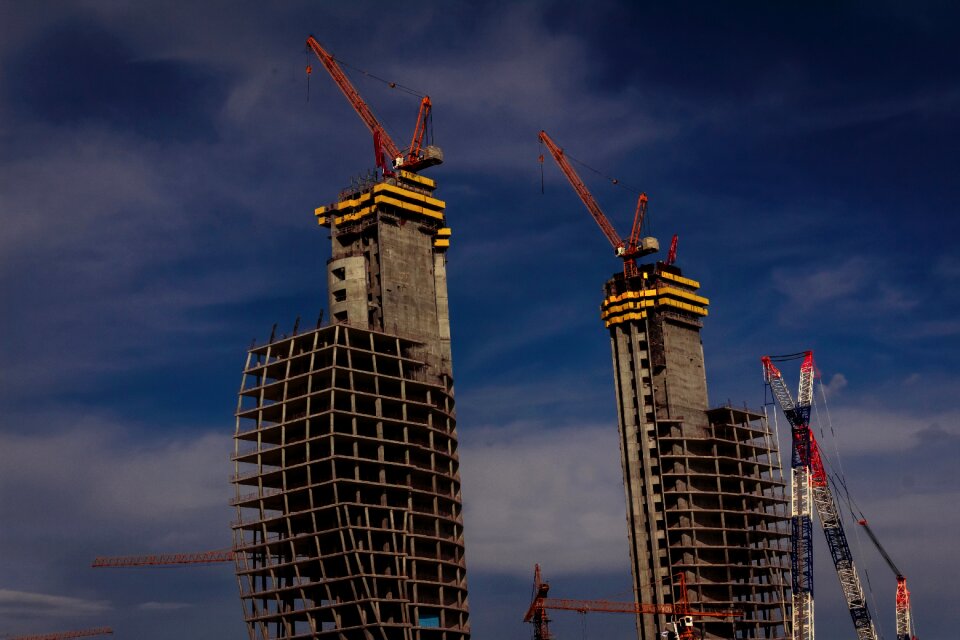 Building skyscraper tower