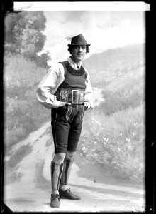 Gösta Hillberg in Samvetets mask at Dramaten 1908 - SMV - GH132