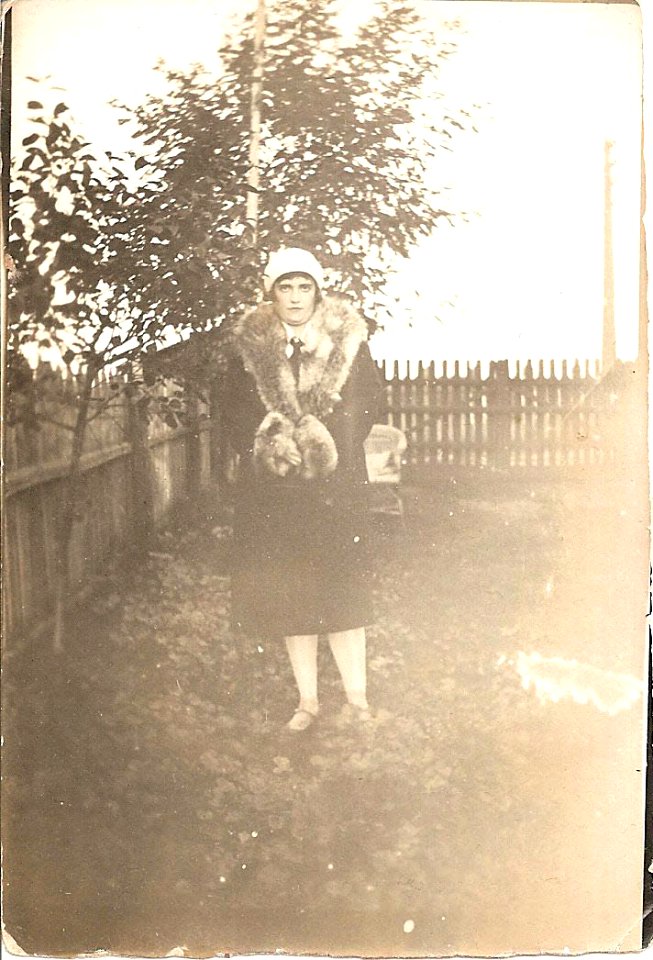 H Grodynska ca 1935