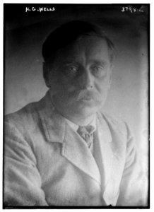 H.G. Wells LCCN2014701290