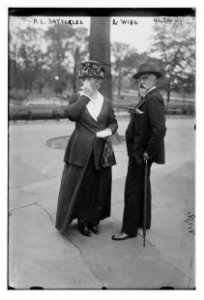 H.L. Satterlee & wife LCCN2014707538