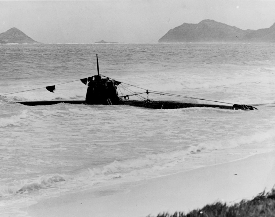 HA-19 Japanese midget submarine grounded on an Oahu Beach, December 1941