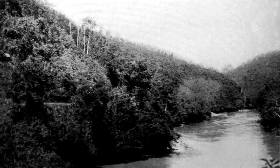 Ha-Giang Rivière Claire gouv gén