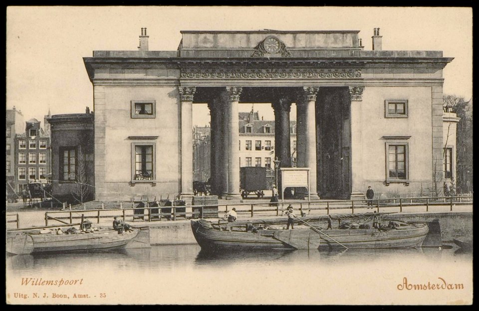 Haarlemmerpoort, Haarlemmerplein 5