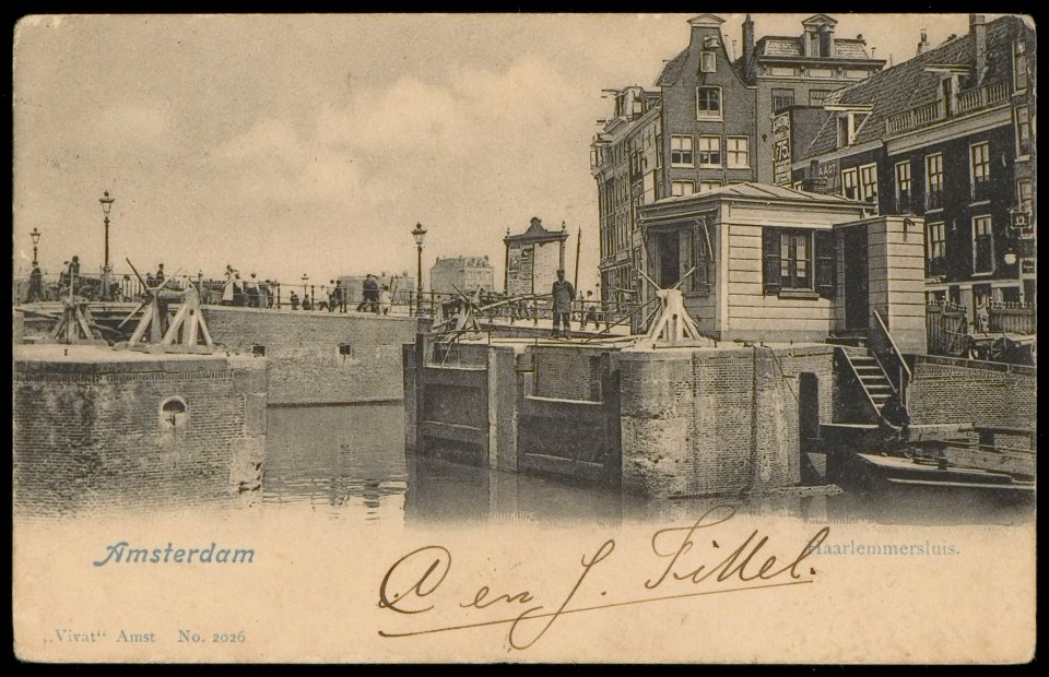 Haarlemmersluis vanaf de hoek Brouwersgracht en Singel, Afb PBKD00123000001