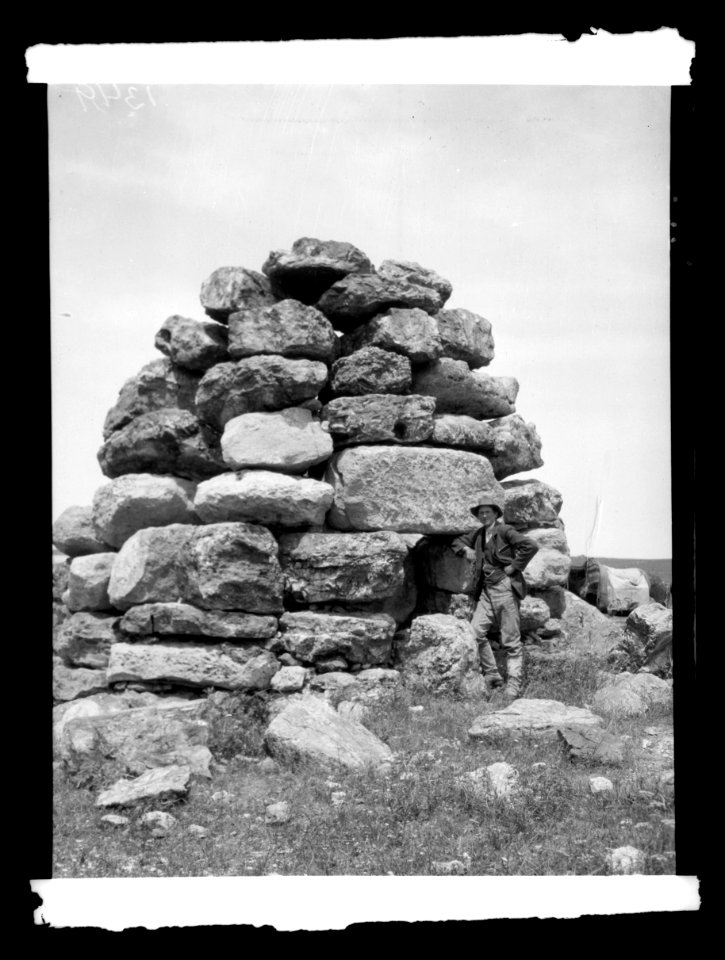 East of the Jordan and the Dead Sea. Flint structure near Irbid LOC matpc.21982