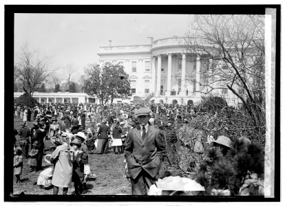 Easter egg rolling, 1914 LCCN2016844674