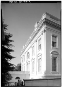 EAST SIDE OF BUILDING