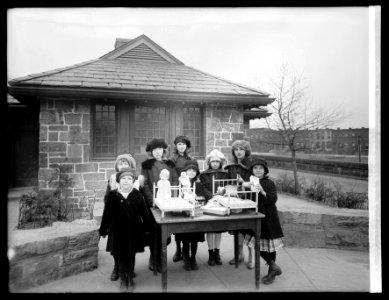 Eastern High School, Washington, D.C.), Good Fellows club LCCN2016851373