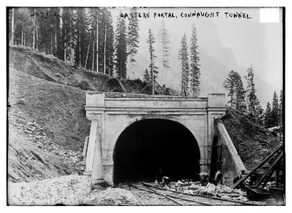 Eastern Portal, Connaught Tunnel LCCN2014703317 photo