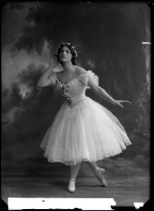 Ebon Strandin in the ballet Sylfiderna at Kungliga Operan 1913 - SMV - GS070