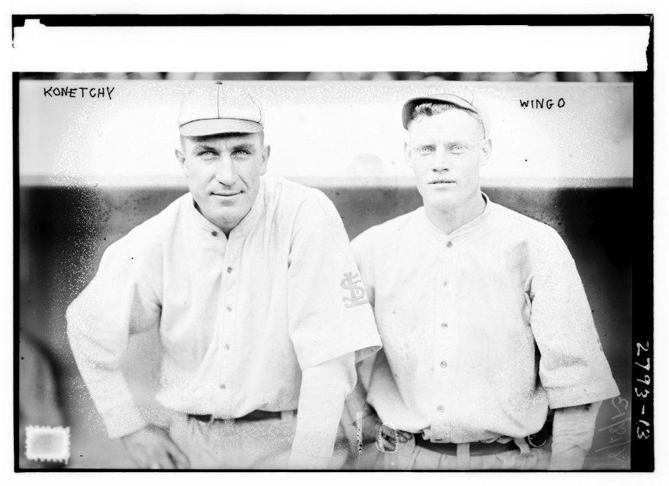 Ed Konetchy (left) & Ivey Wingo (right), St. Louis NL (baseball) LCCN2014693868