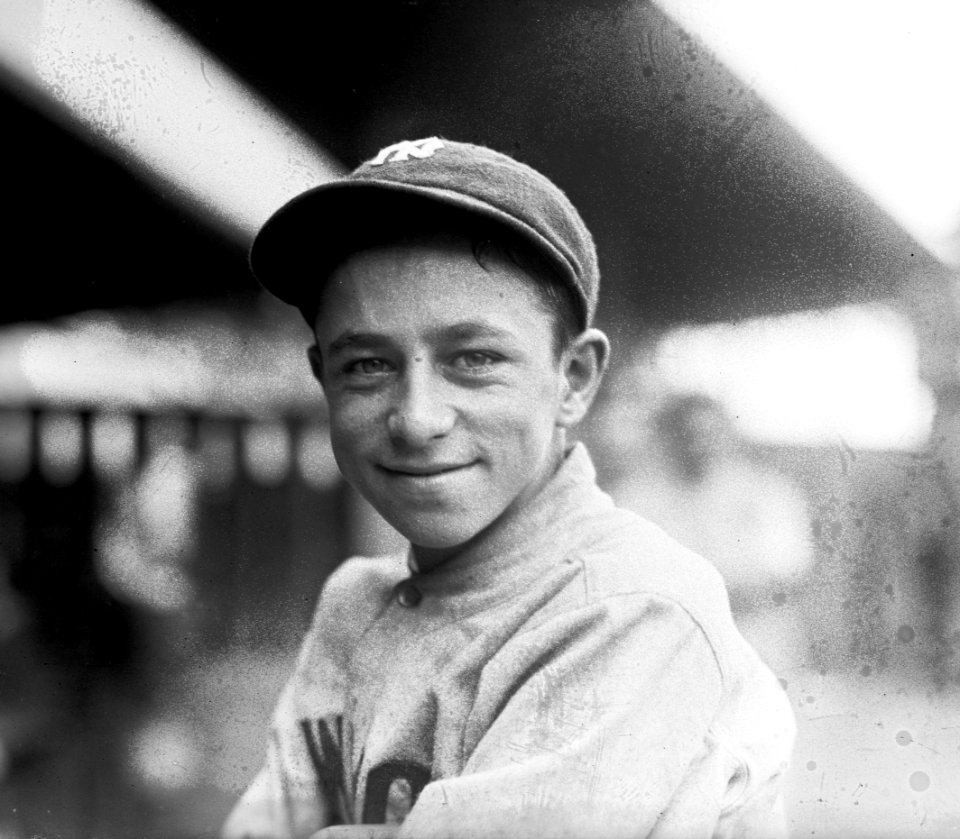 Eddie Bennett, mascot, N.Y., 1921 LOC npcc.04915 (cropped)