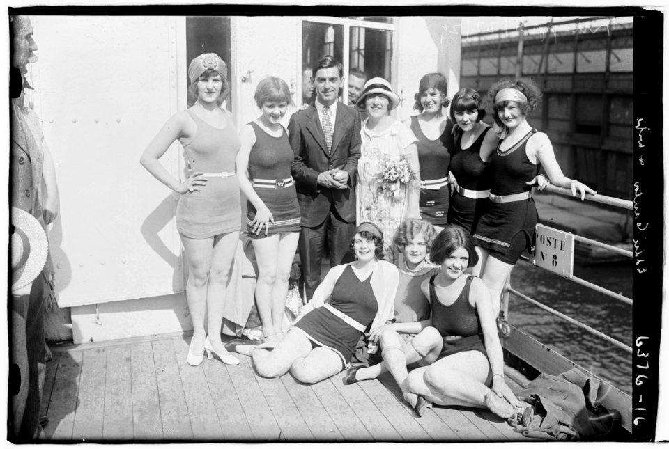 Eddie Cantor and wife LCCN2014718353