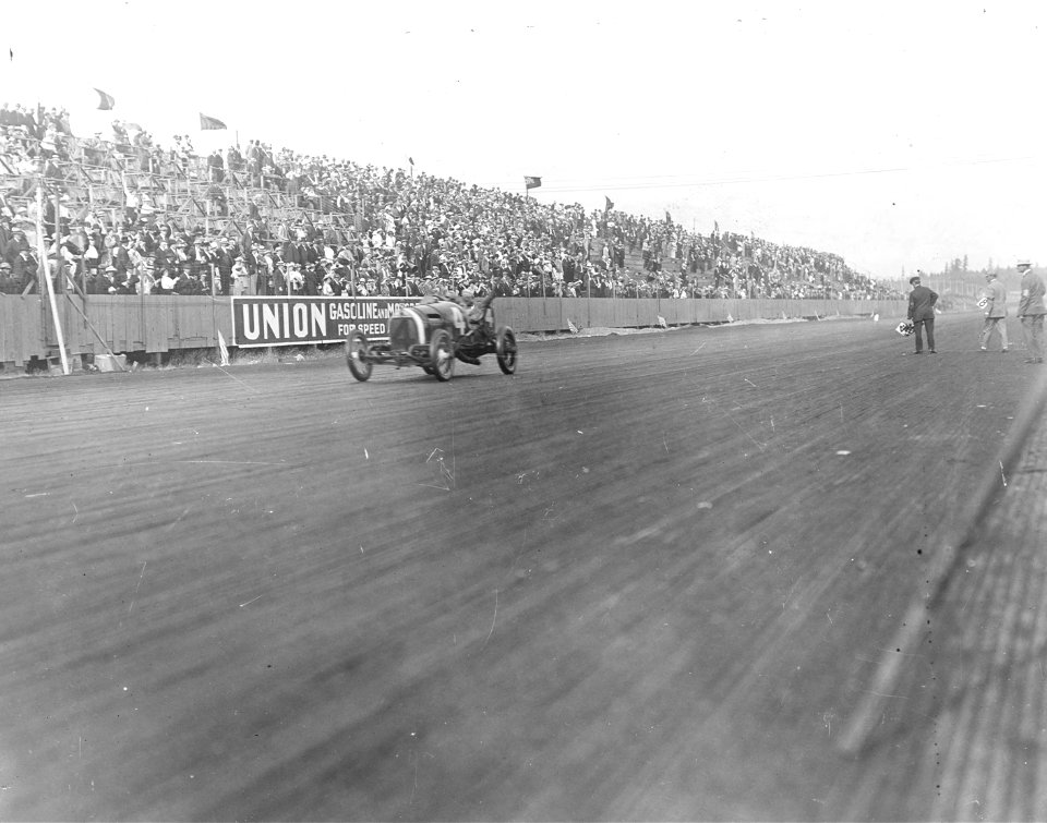 Eddie Pullen Tacoma Speedway 1915 Boland G511099