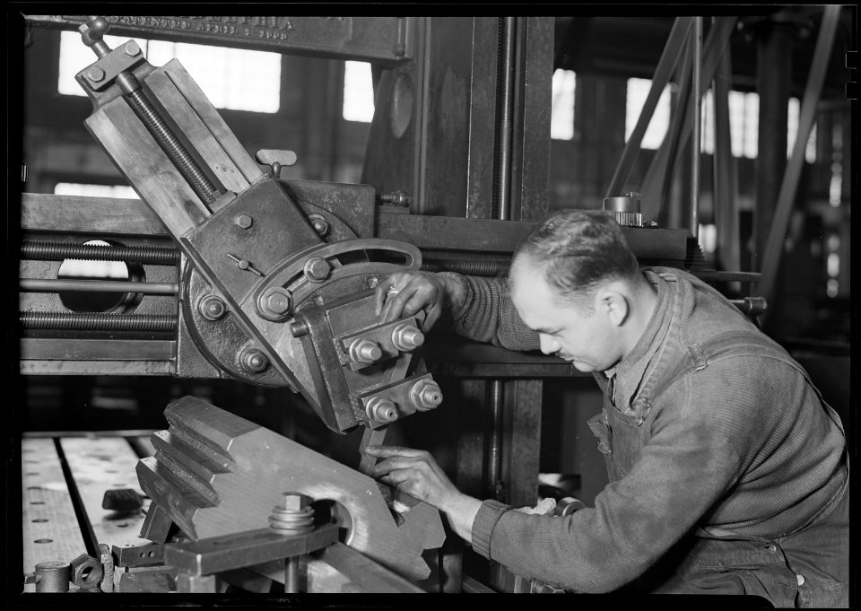 Eddystone, Pennsylvania - Railroad parts. Baldwin Locomotive Works. Tool-builder bushing for an engine lathe spindle. - NARA - 518726