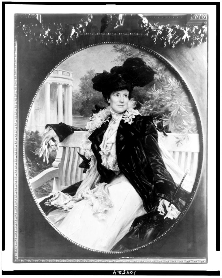 Edith Kermit Carow Roosevelt, three-quarter length portrait, seated on bench, facing right) - Chartran, Washington LCCN91480347