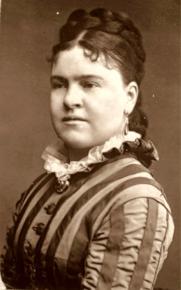 Edith Wynne