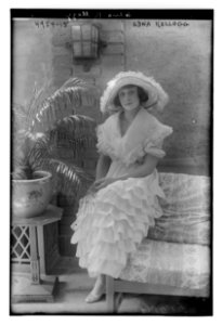 Edna Kellogg LCCN2014709183