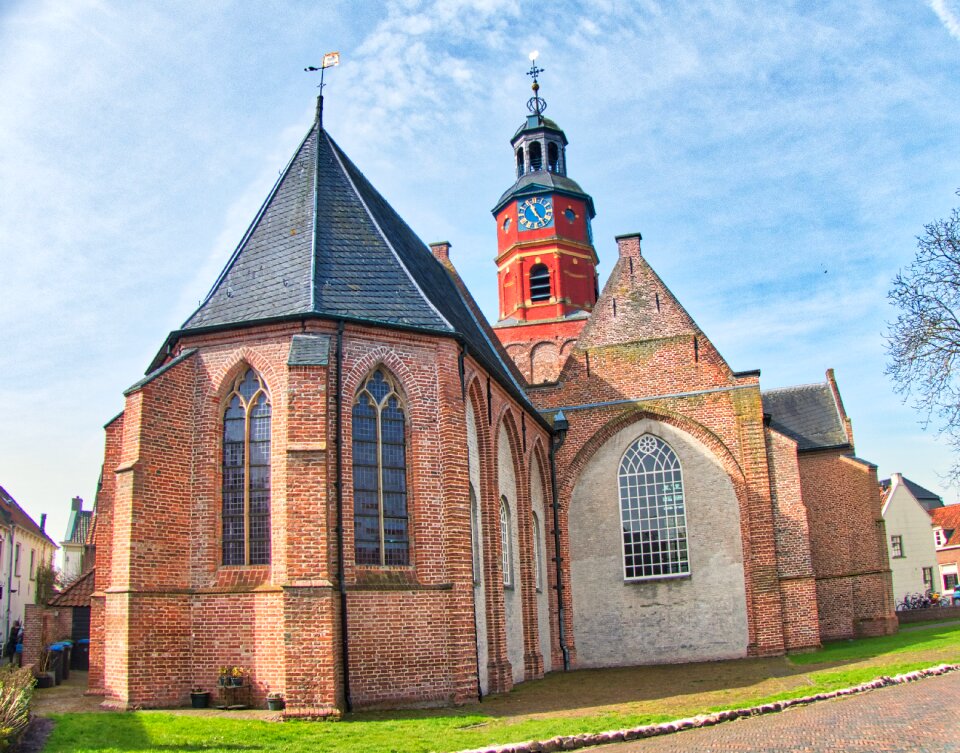 Old building religion
