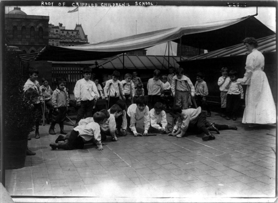 Education and school children - roof of crippled children's school LCCN2002711180