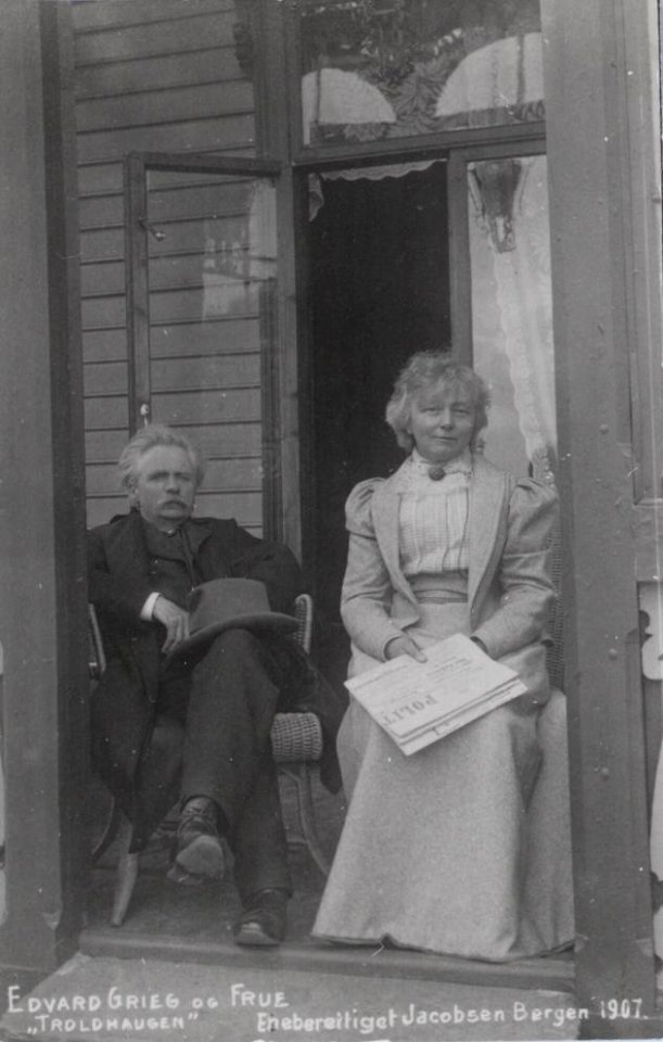 Edvard and Nina Grieg at Troldhaugen in 1907