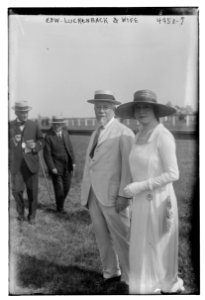 Edw. Luckenback & wife LCCN2014709174