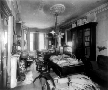 Edward Drinker Cope’s study in 1897 photo