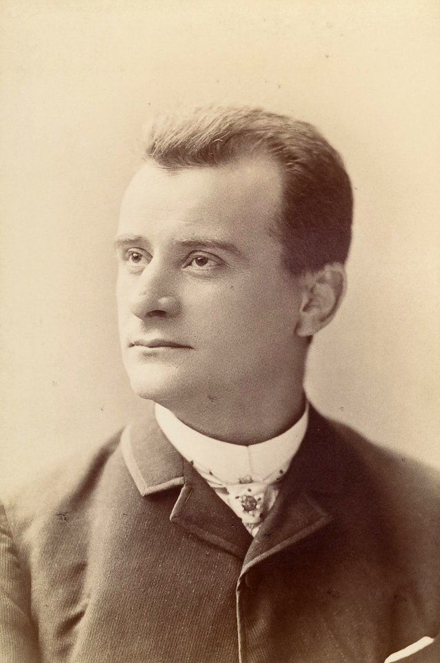 Edward Harrigan TCS 1.496 (cropped)