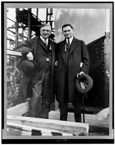 Edward N. Hurley, full-length portrait, standing with Charles M. Schwab) - M. Rosenfeld, N.Y LCCN96509967