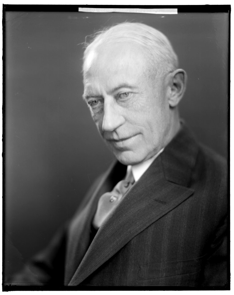 EDWARDS, JOHN. HONORABLE LCCN2016861434
