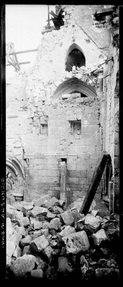 Eglise de Presles et Boves - Fonds Berthelé - 49Fi1085