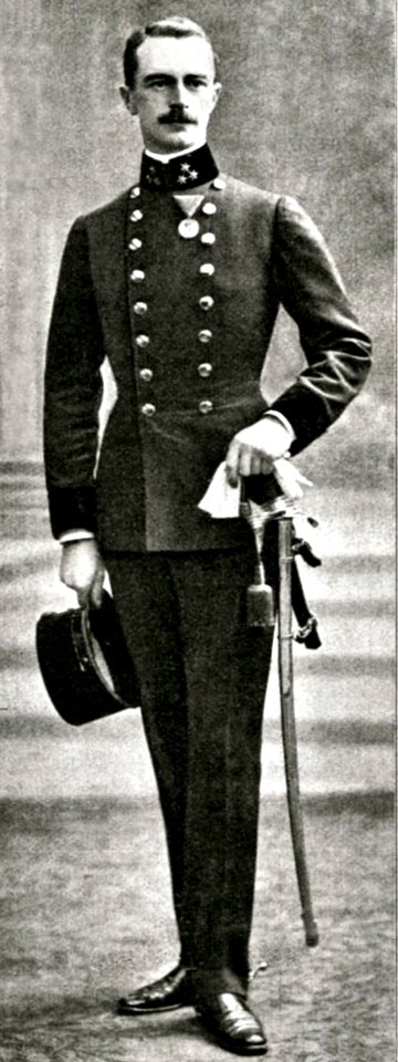 Egon Freiherr von Waldstätten, 1905 als Hauptmann