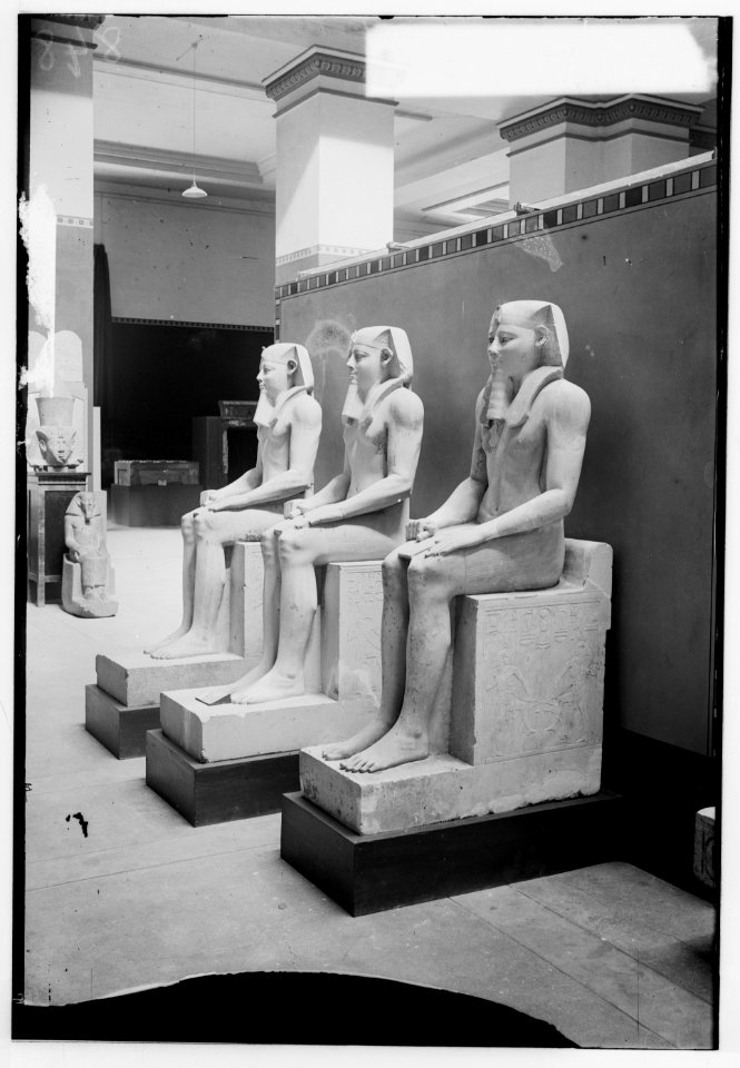 Egyptian views. Cairo (Masr). Statues of King Usertesen, VII Dynasty, Cairo Museum LOC matpc.00096