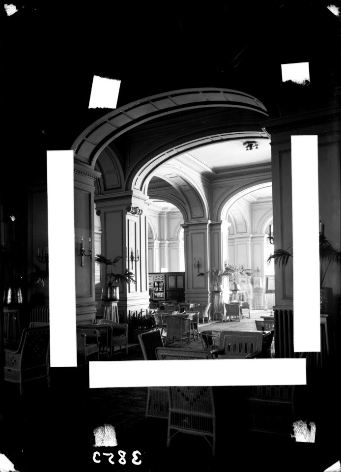 Egyptian hotels Ltd., Cairo. Continental Savoy Hotel. Interior. The main lounge LOC matpc.02918