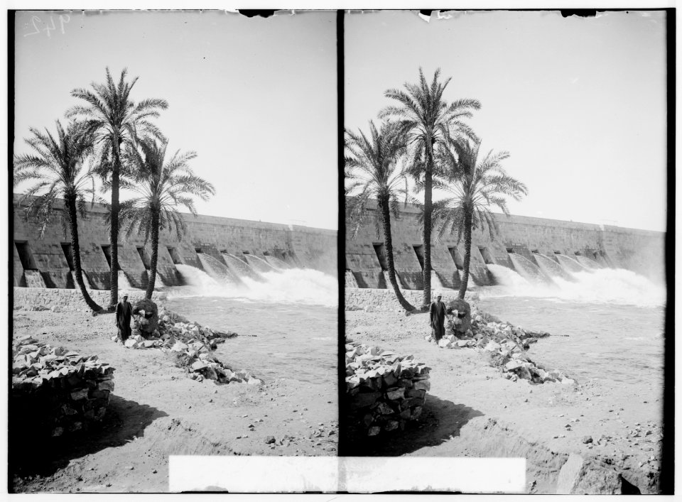 Egyptian views; Assuan and Philae. Sluices, Assuan Dam, looking S.W. LOC matpc.01573