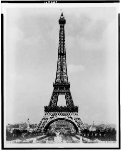 Eiffel Tower and Fountain Coutan, looking toward Trocadéro Palace, Paris Exposition, 1889 LCCN91725840 photo