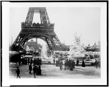 Eiffel Tower and Fountain Coutan with Trocadéro Palace in background, Paris Exposition, 1889 LCCN92519641