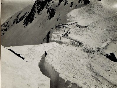Eigene Stellung auf Hochspitze - Senke. (BildID 15579453)