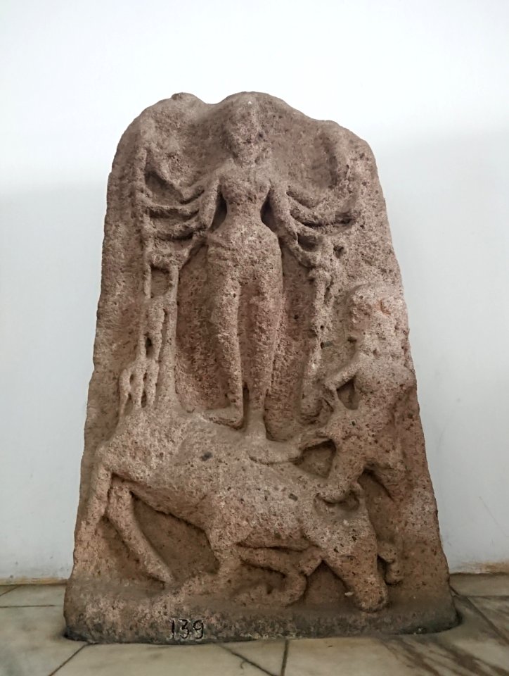 Eight Hands Durga Mahisasuramardini Statue 139