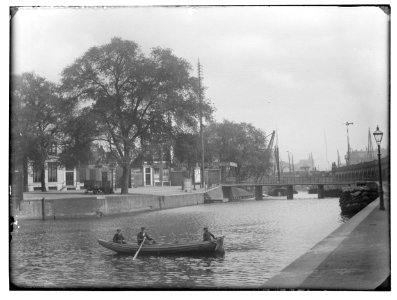 Eilandsgracht 2-4-6 enz (vrnl,links) Jacob Olie (max res) photo