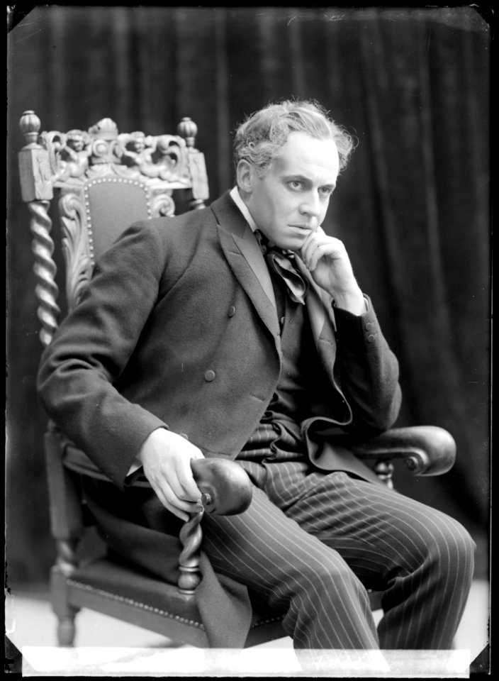 Einar Fröberg in Rosmersholm at Svenska teatern 1909 - SMV - NF016
