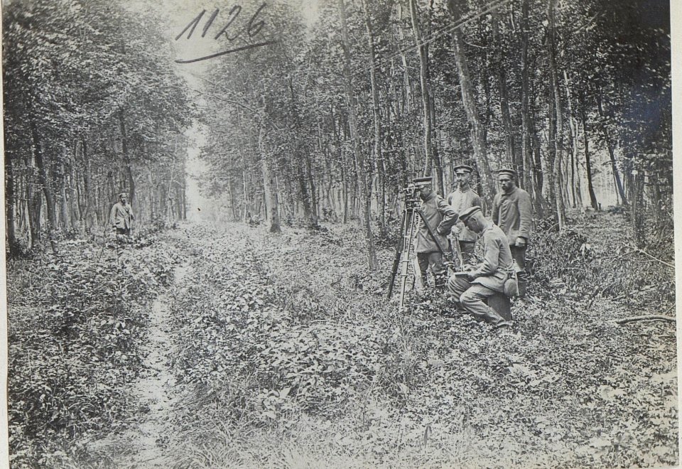 Einmessen der Minenwerfer (bayr.Ldst.I.R.) bei Zelibory. (BildID 15729696)