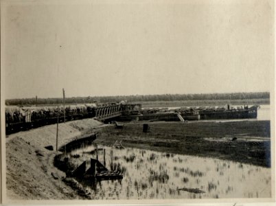 Einschiffen der Batterie auf das Trajekt in Giurgiu (Giurgin) (BildID 15545308)