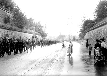 Einmarsch des Infanterie Regiments 13 in Bern - CH-BAR - 3240692