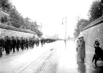 Einmarsch des Infanterie Regiments 13 in Bern - CH-BAR - 3240693