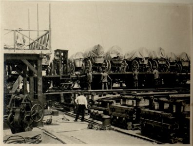 Einschiffen der Batterie auf das Trajekt in Giurgiu (Giurgin) (BildID 15545329)