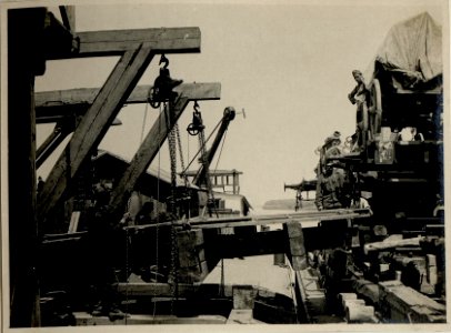 Einschiffen der Batterie auf das Trajekt in Giurgiu (Giurgin) (BildID 15545343)