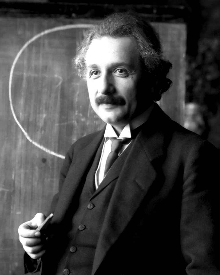 Einstein 1921 portrait2