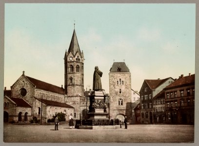 Eisenach. Karlsplatz mit Lutherdenkmal LOC ppmsca.52548 photo